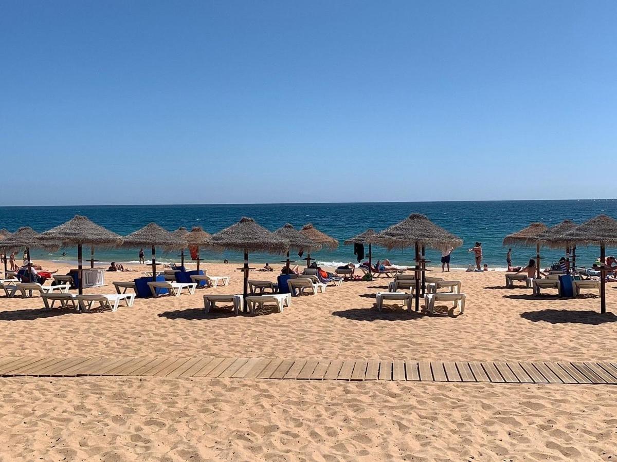 Quarteira Home Beach ¦ Férias Tranquilas a 1KM da Praia Esterno foto